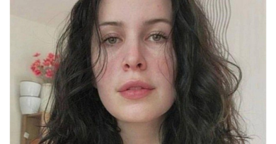 Influenciadora viraliza por baixa quantidade de banhos durante o ano: tomou só 37 em 2022