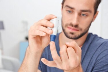 Como baixar os níveis de açúcar no sangue durante uma emergência?