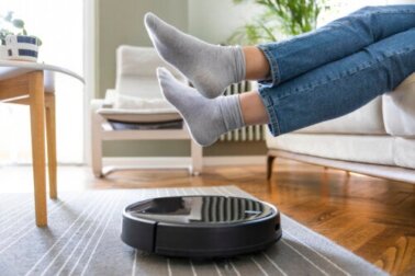 Aspirador robô: vantagens e desvantagens que você deve conhecer