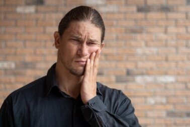 Dor de mandíbula devido ao estresse: como combatê-la?