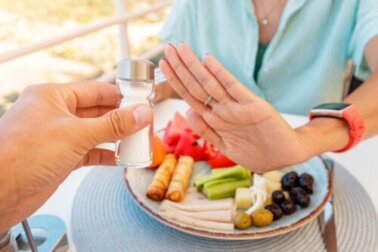 A OMS recomenda reduzir a ingestão de sal para proteger nossas vida, como podemos fazer isso?
