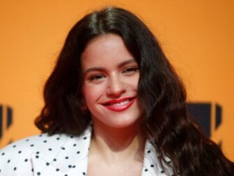 Dieta e rotina de treinos de Rosalía para manter a boa forma