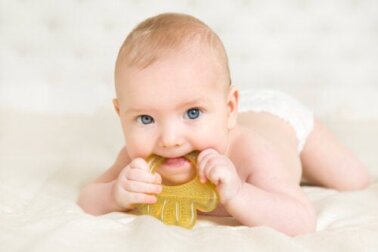 Peso, sono e desenvolvimento em bebês de 4 meses