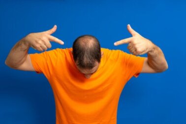 Cuidados com os cabelos masculinos: guia para prevenir a calvície