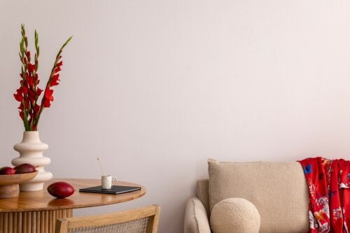 Minimalismo quente: o que é e como aplicá-lo em casa