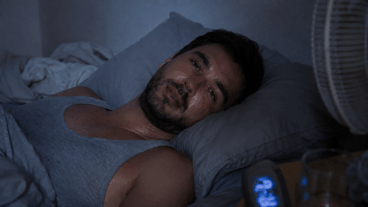 Por que, no verão, você pode se sentir mais cansado, mesmo dormindo o mesmo número de horas