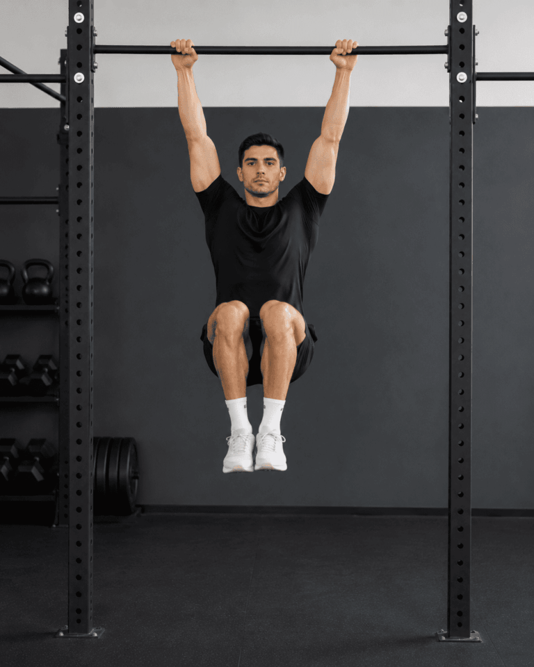 Um exercício exigente que combina a força da sua pegada na barra com uma contração intensa da parte inferior do abdômen.