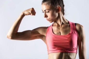 Férias sem academia: quando começa a perda de massa muscular e como retardá-la