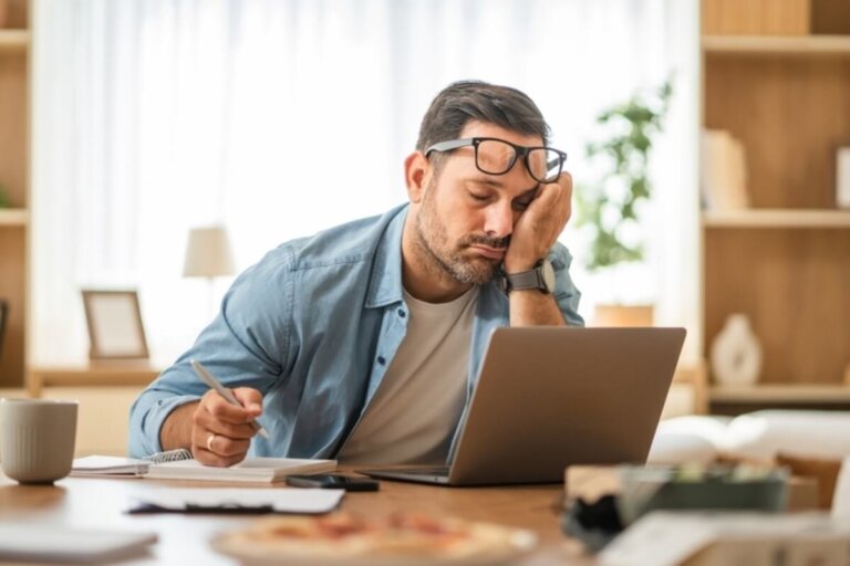 5 hábitos que muitos homens consideram normais e que podem afetar seu bem-estar